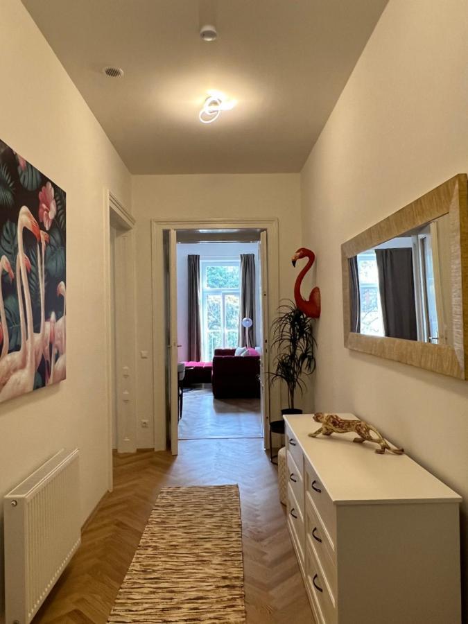 New Exclusive 100M2, Top Location! Vienna Esterno foto