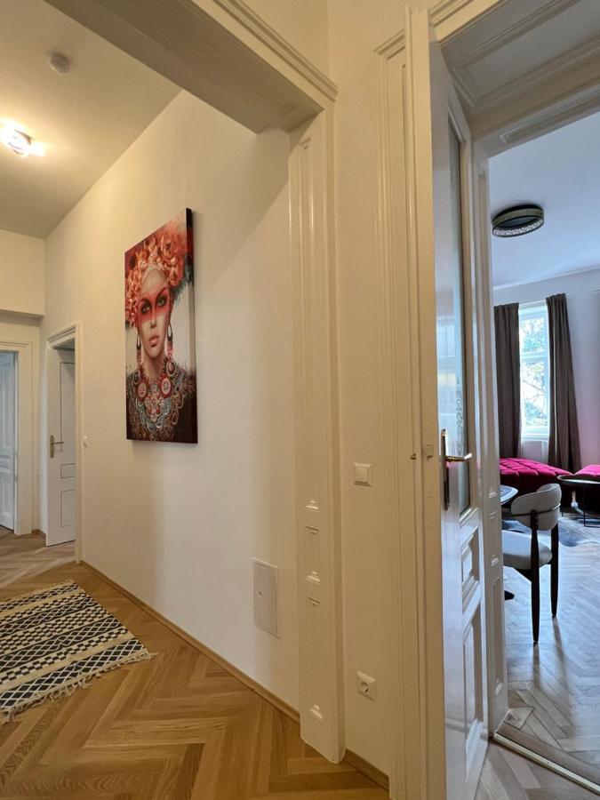 New Exclusive 100M2, Top Location! Vienna Esterno foto